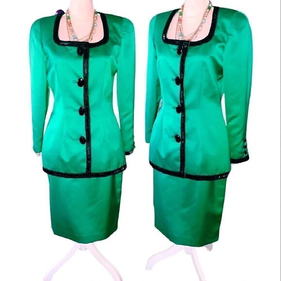VTG 90s Della Roufogali 2 Piece Green Satin Black Embellished Skirt Suit Size 6 - Picture 1 of 17